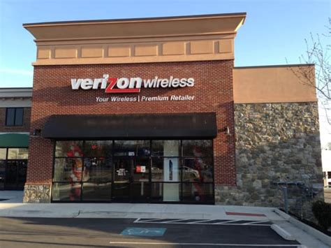 Visit Verizon cell phone store near you on Palmdale in Palmdale to find best deals on our phones and plans. Book appointments and check store hours. Accessibility Resource Center Skip to main content. Personal Business. 1-833-VERIZON Stores ...